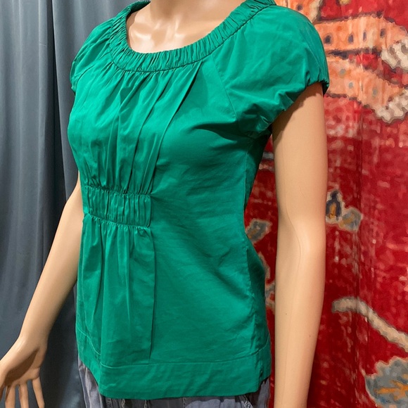 Banana Republic Green Top - Picture 1 of 3